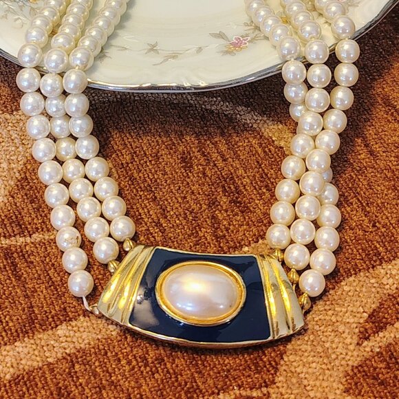 Vintage Jewelry - Vtg Glass faux Pearls Multiple Strands Navy Enamel Gold Tone Choker Necklace